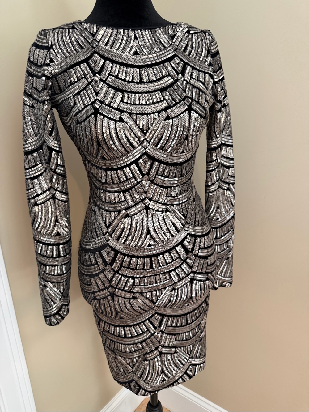 Dress the Population Black and Silver Sequin Long-Sleeve Dress